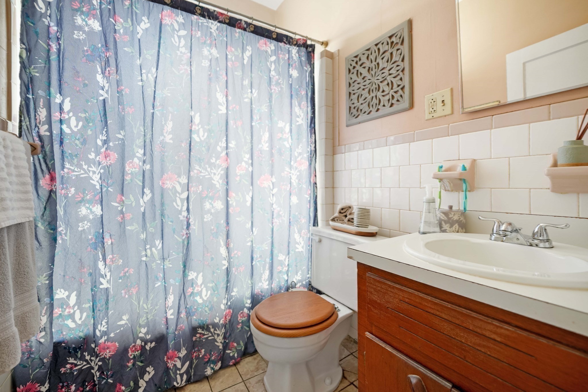 37 Eaton St, Fall River, MA 02723 - Image 11