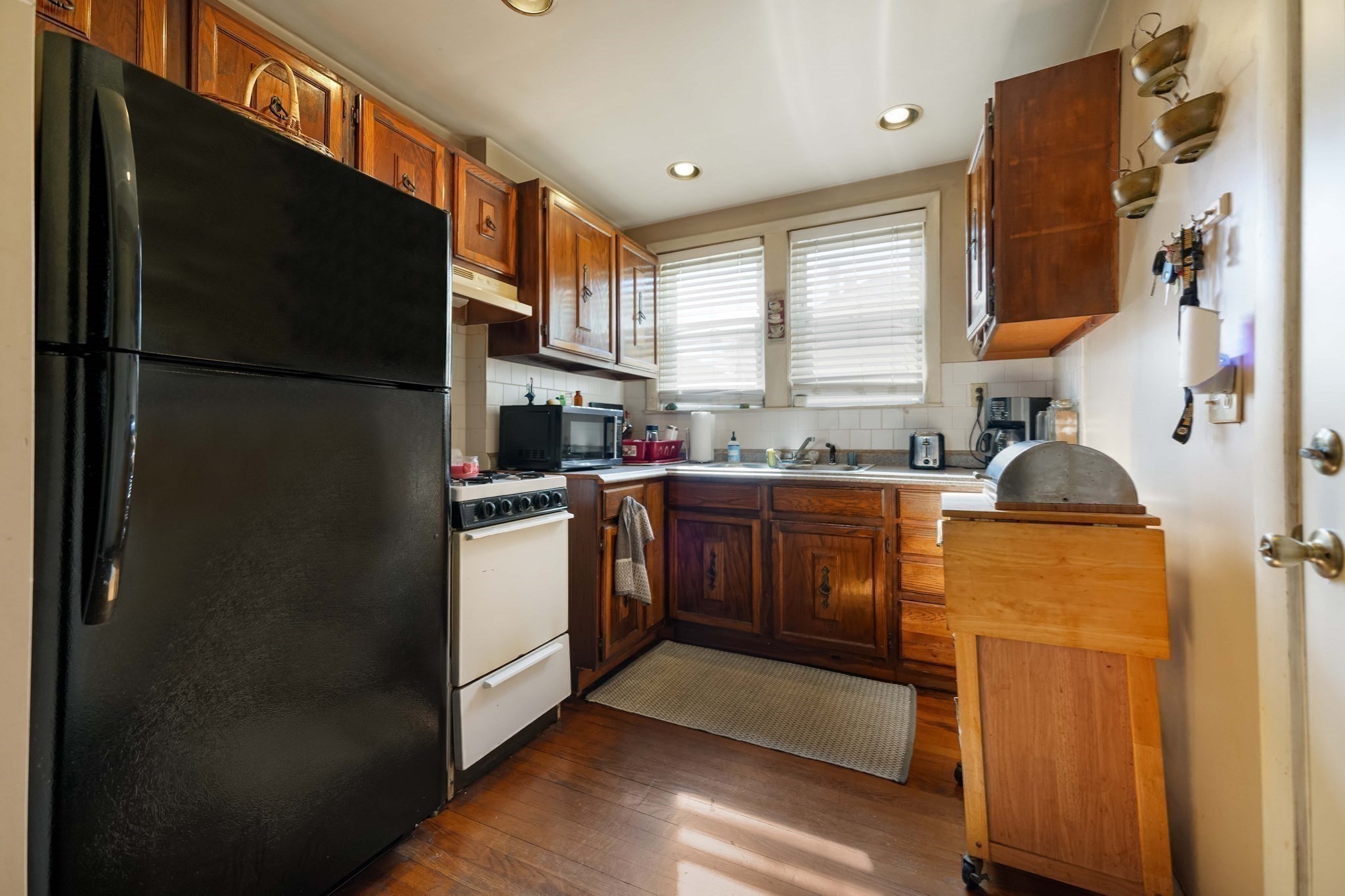 37 Eaton St, Fall River, MA 02723 - Image 8