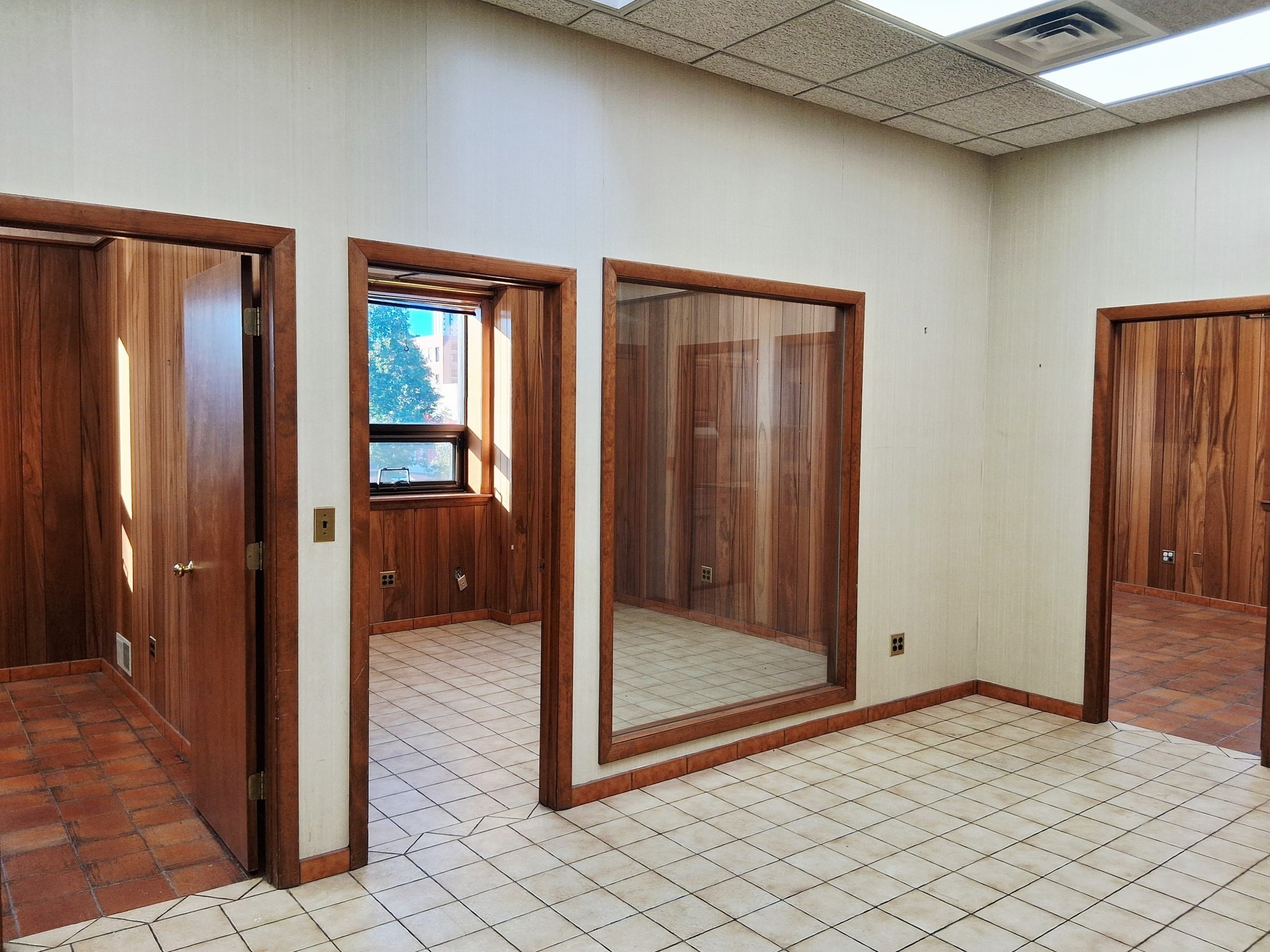 930 Main St, Springfield, MA 01103 - Image 3