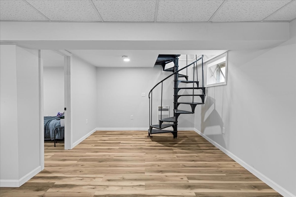 102 Leon Ct, Hanson, MA 02341 - Image 23