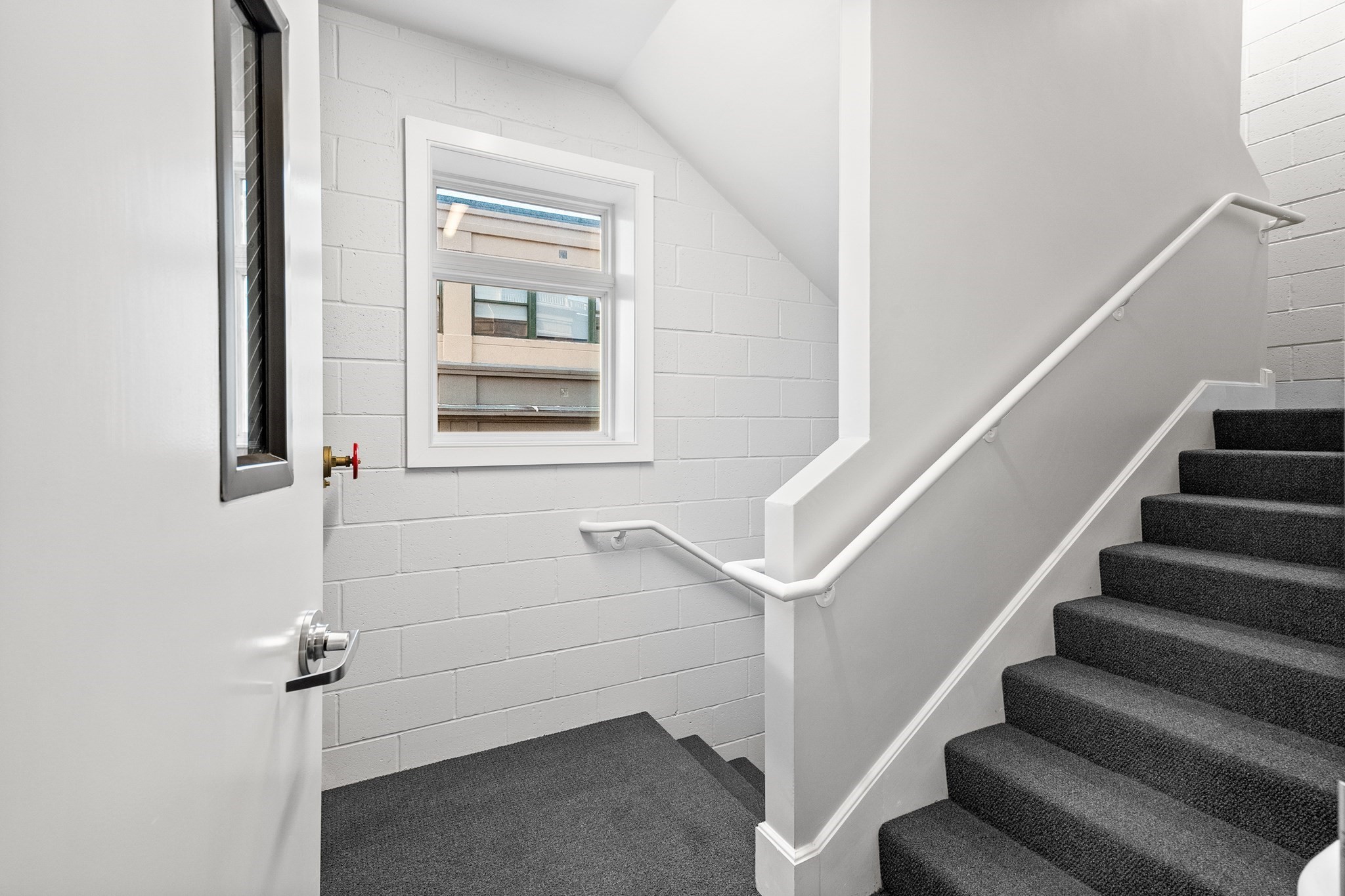 18 Cliveden St Unit 406, Quincy, MA 02169 - Image 25