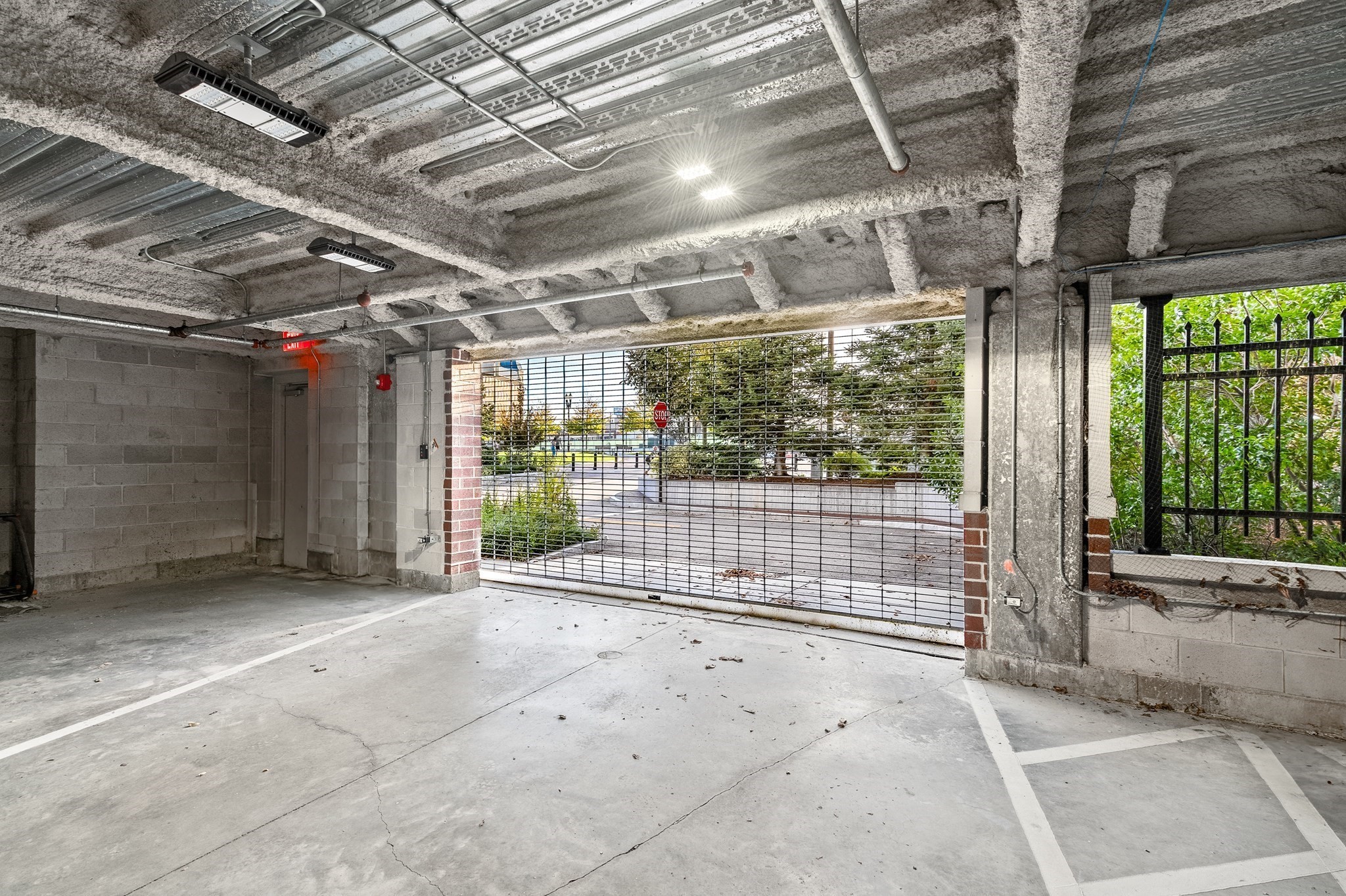 18 Cliveden St Unit 406, Quincy, MA 02169 - Image 27