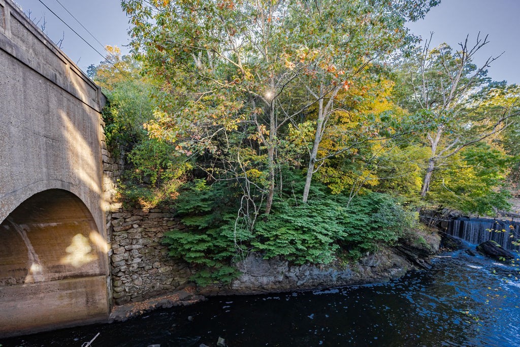 14 Sanford St Unit 15, Medway, MA 02053 - Image 4