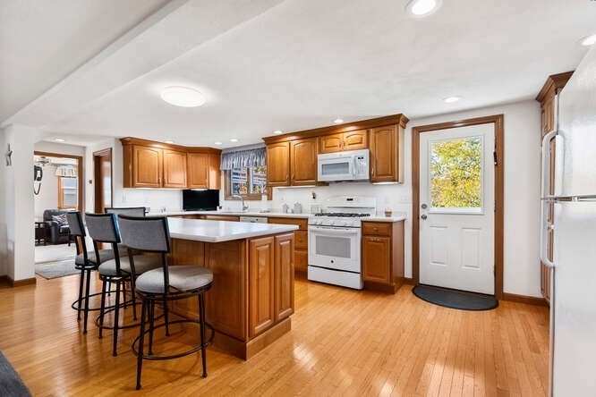 9 Spencer Ave, Saugus, MA 01906 - Image 14