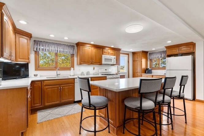 9 Spencer Ave, Saugus, MA 01906 - Image 17