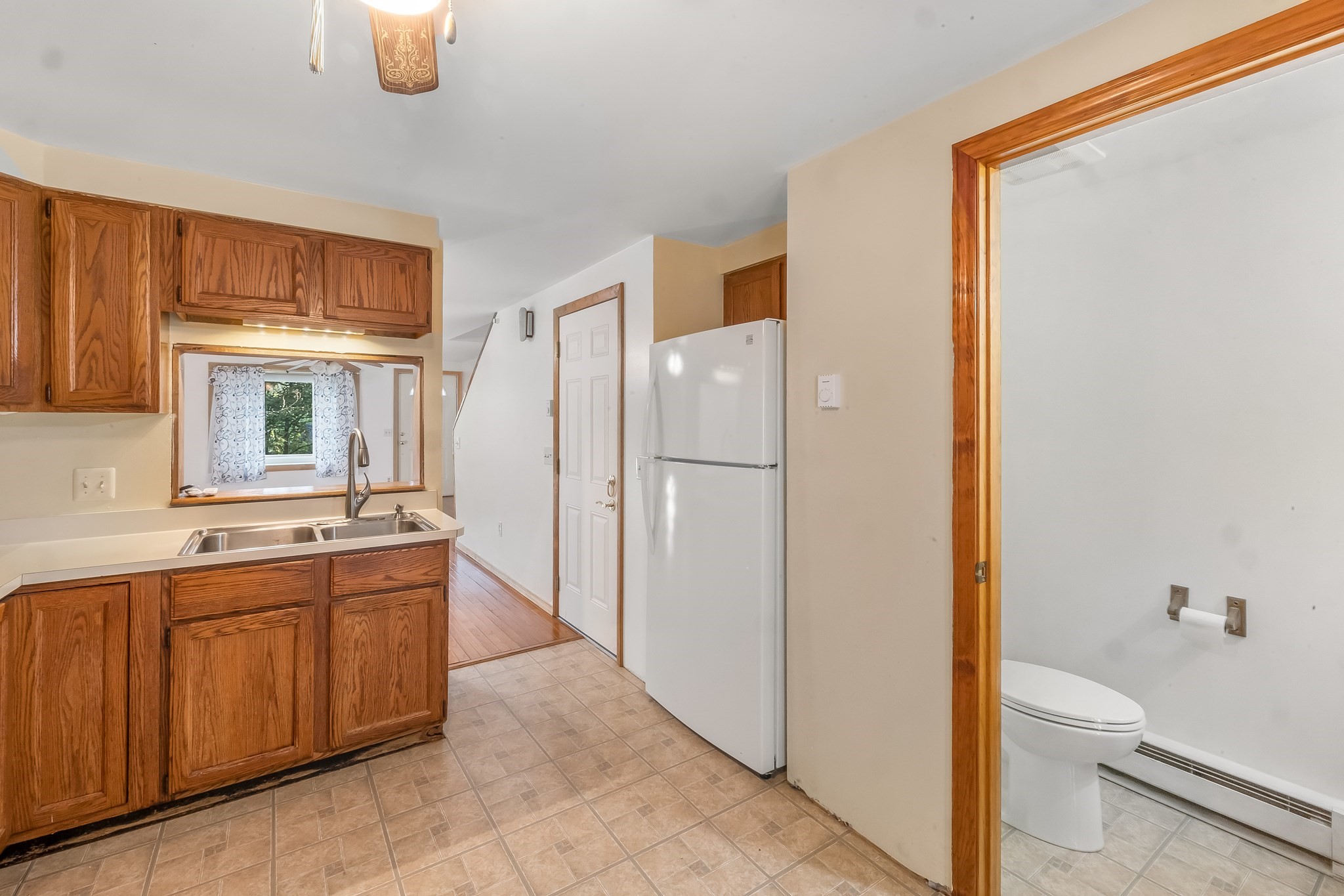 29 Chilmark St, Worcester, MA 01604 - Image 9