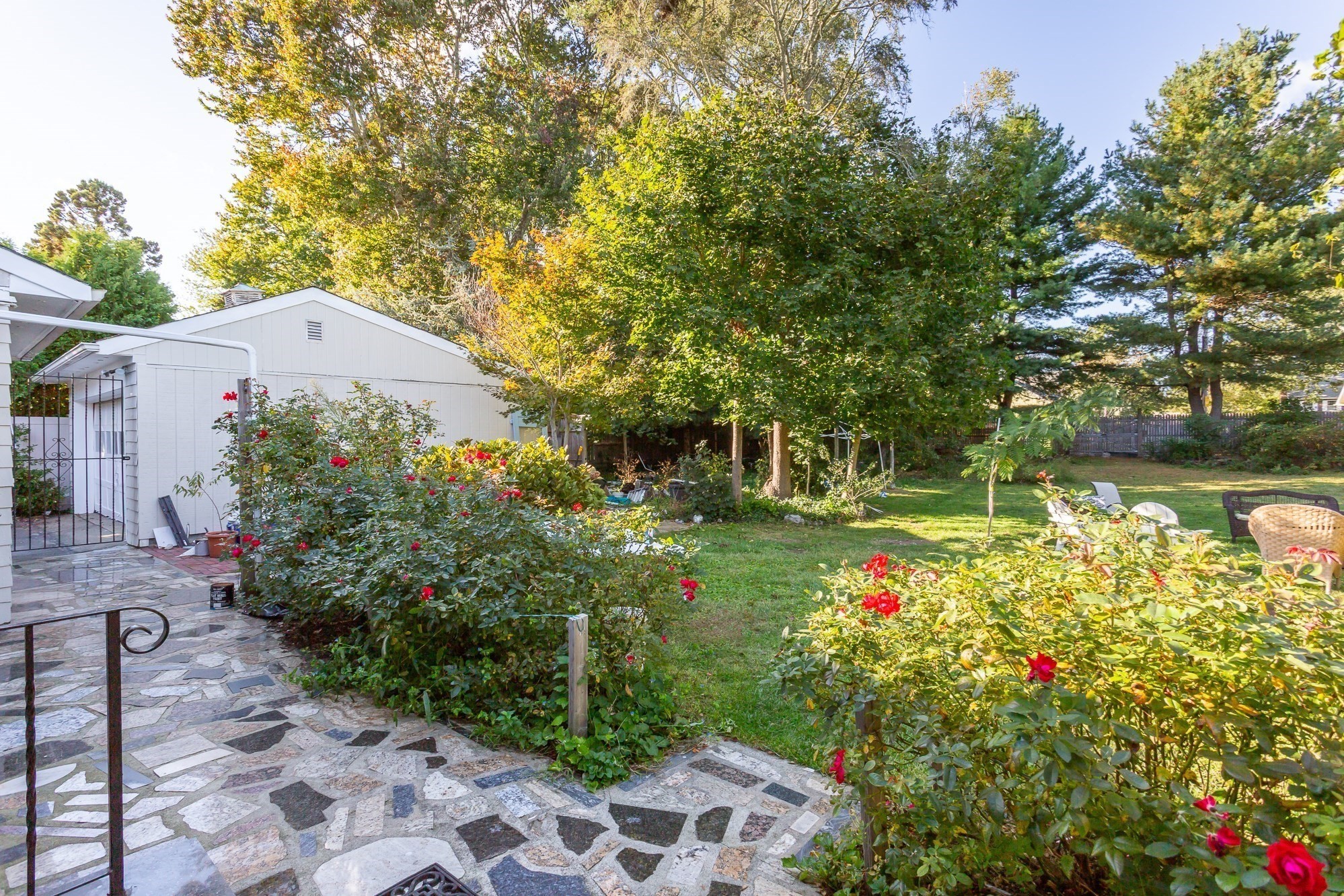 209 Jarry St, New Bedford, MA 02745 - Image 8