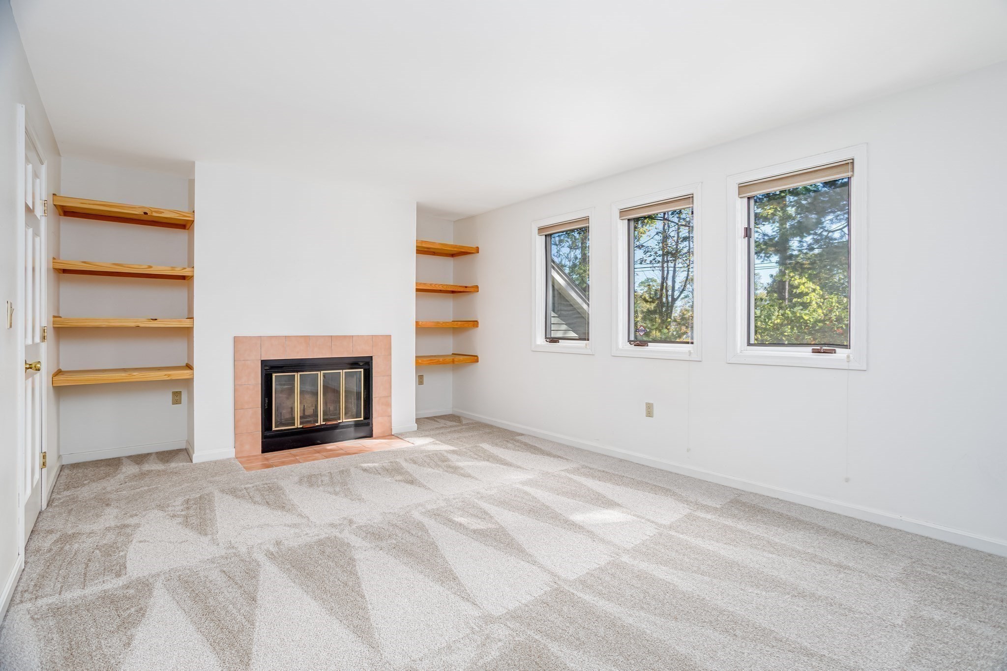 535 South St Unit 4-2A, Fitchburg, MA 01420 - Image 12