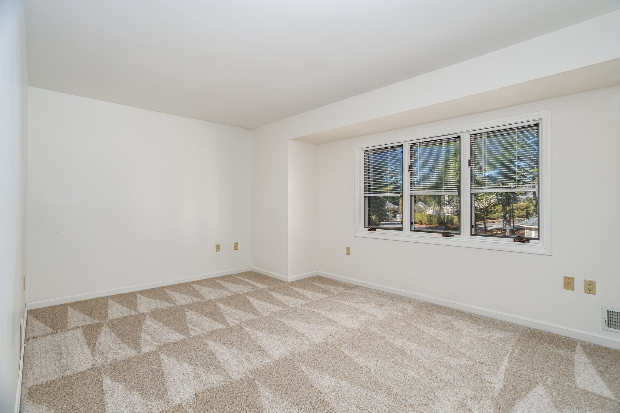 535 South St Unit 4-2A, Fitchburg, MA 01420 - Image 15