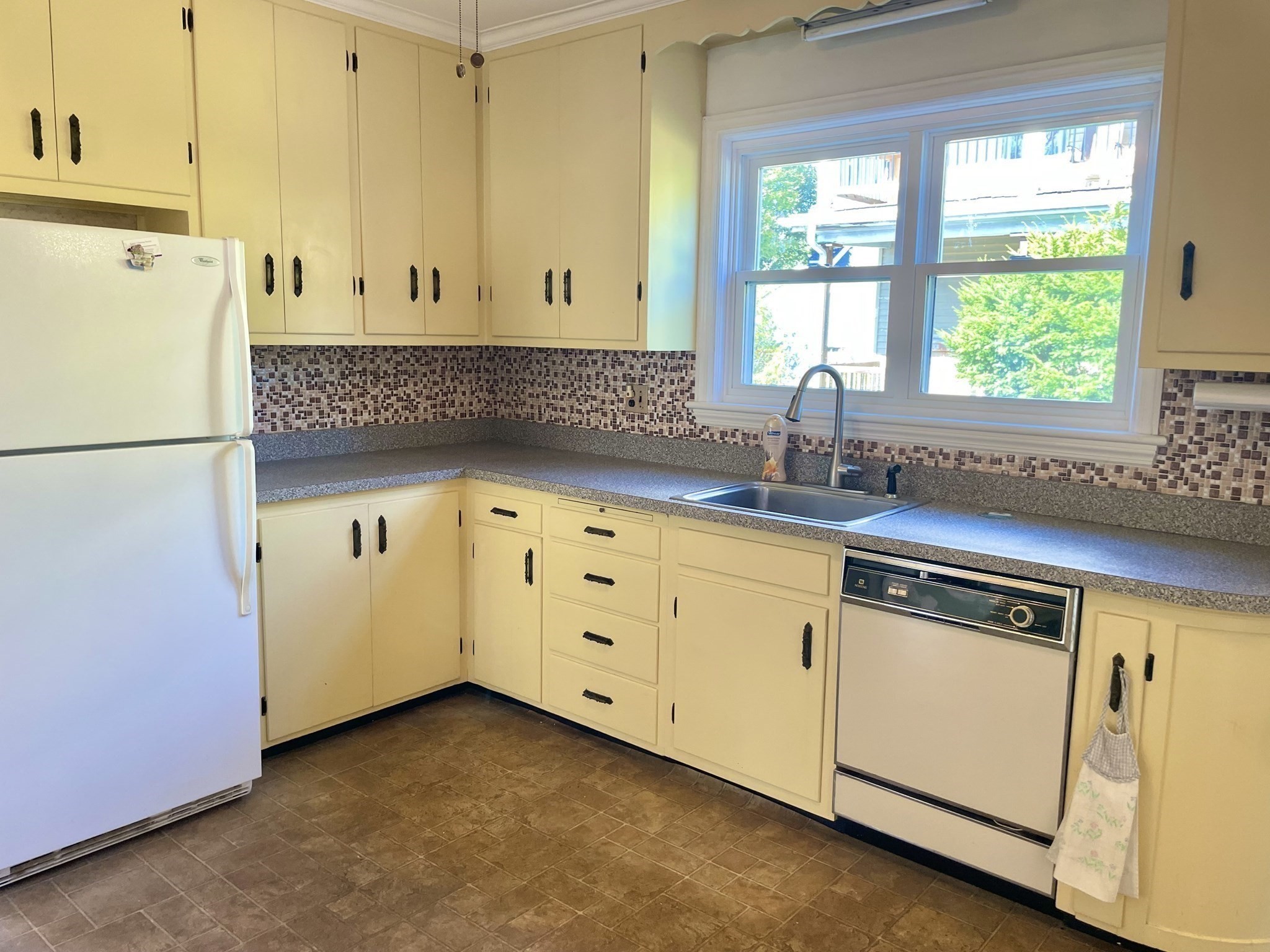 137 Boylston St, Brockton, MA 02301 - Image 19