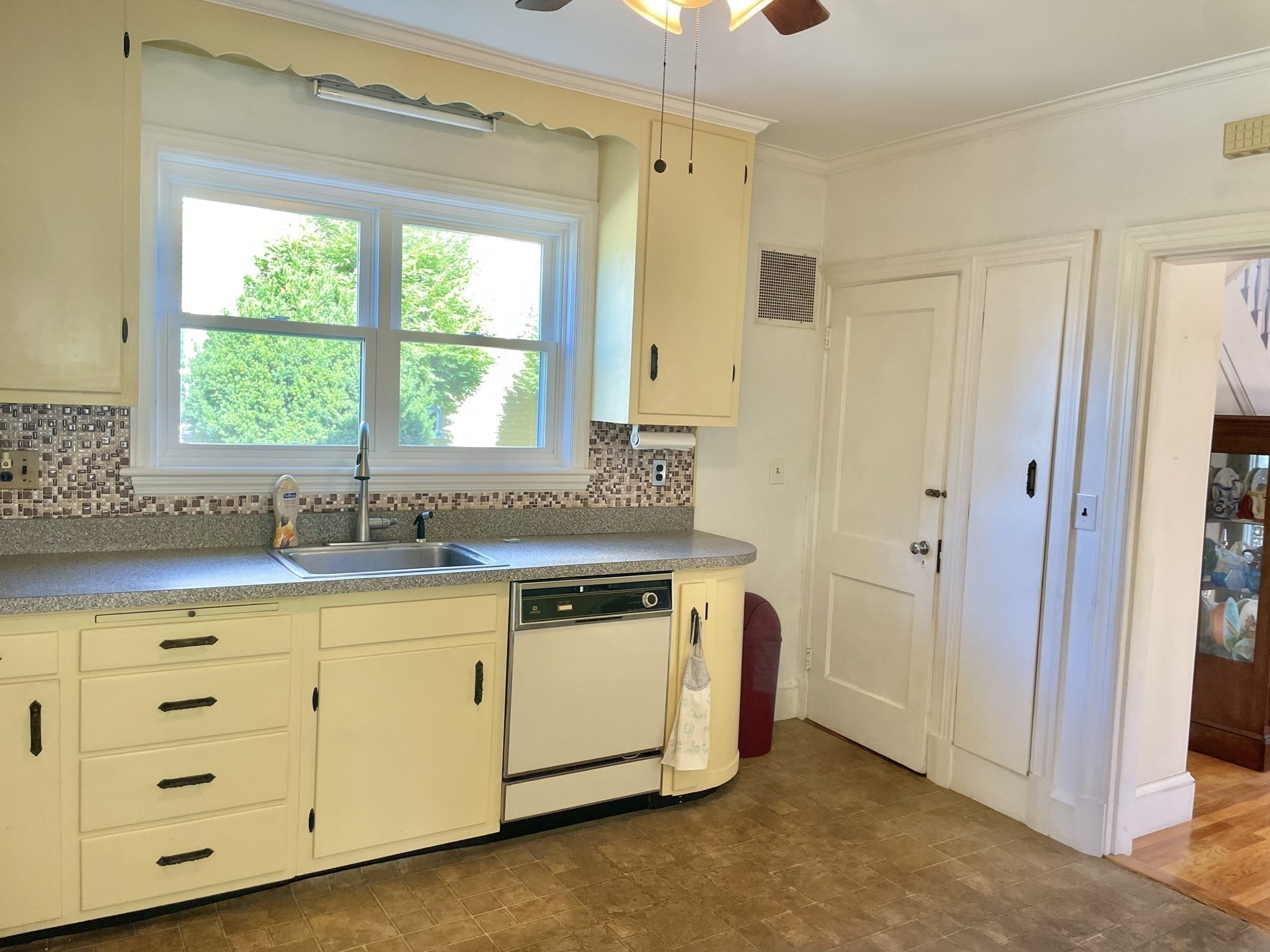 137 Boylston St, Brockton, MA 02301 - Image 21