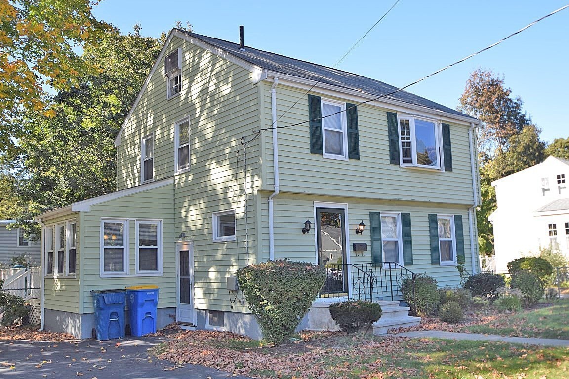 28 Silver St, Randolph, MA 02368