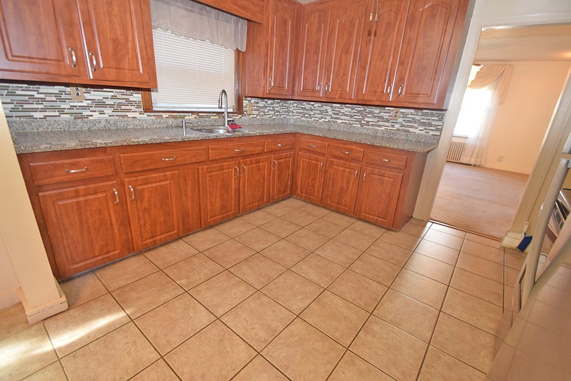 28 Silver St, Randolph, MA 02368 - Image 13