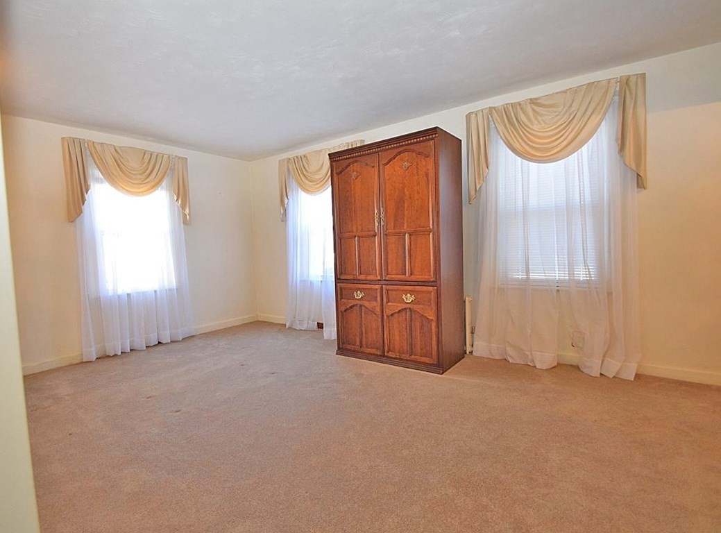 28 Silver St, Randolph, MA 02368 - Image 15