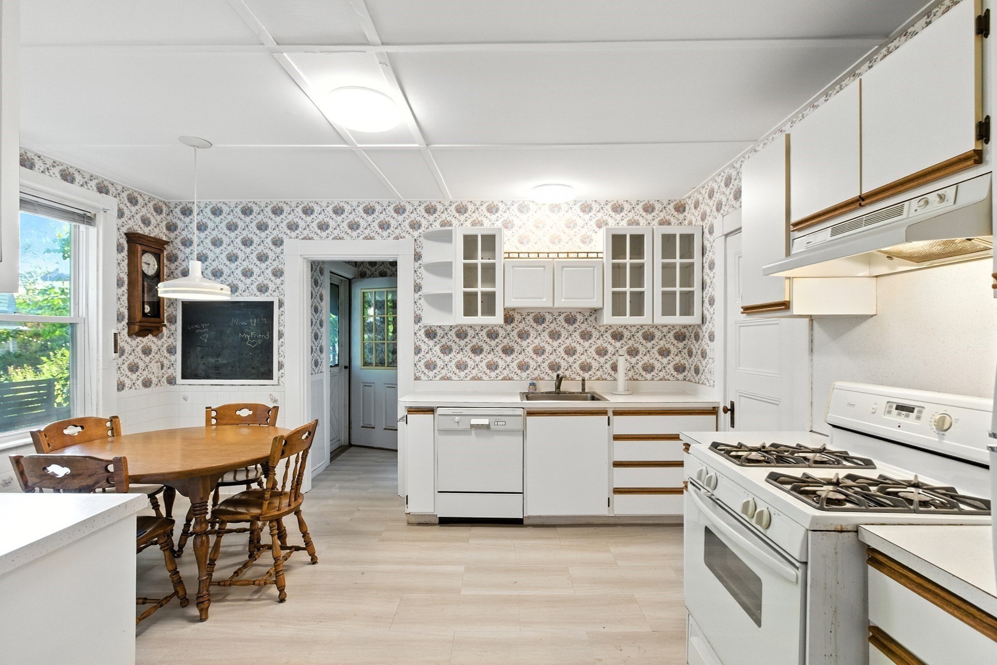 42 Judkins St, Newton, MA 02460 - Image 15