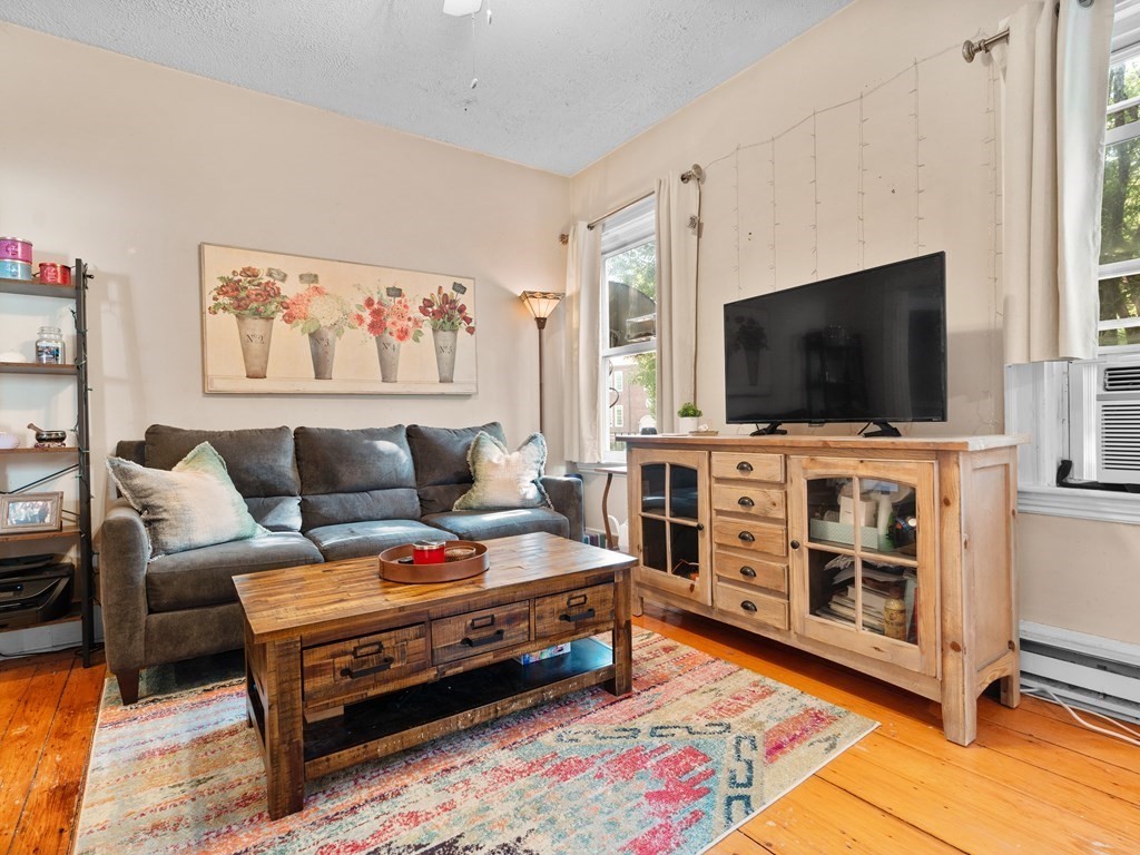 427 Faneuil St Unit R4, Brighton, Boston, MA 02135