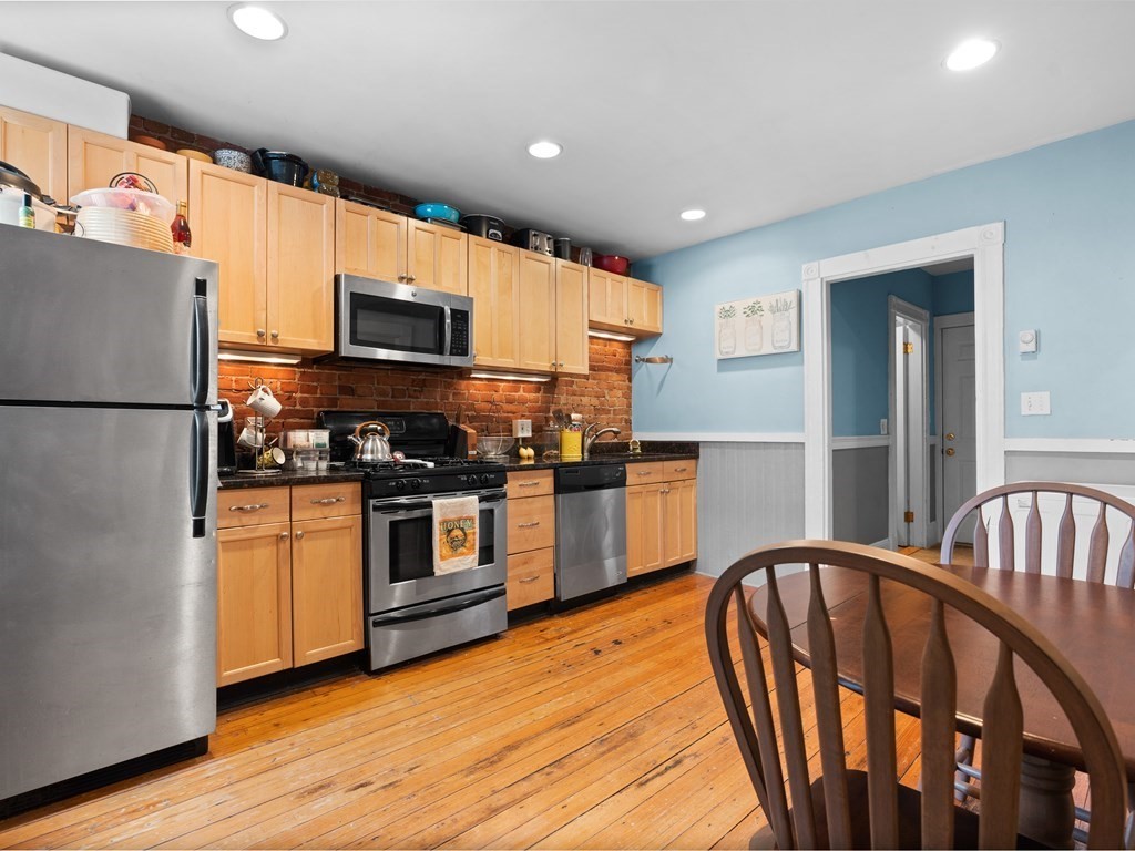 427 Faneuil St Unit R4, Brighton, Boston, MA 02135 - Image 9