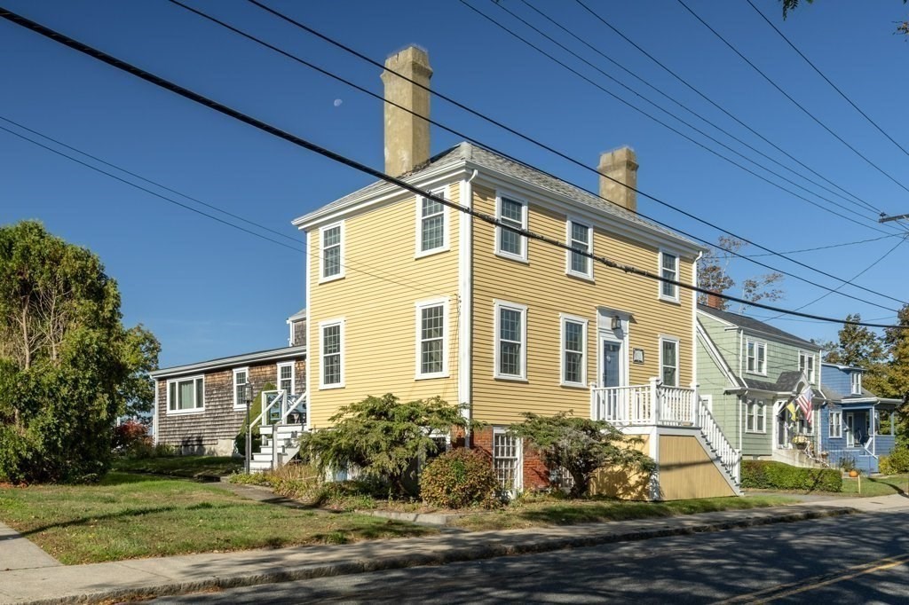 164 Main St, Fairhaven, MA 02719