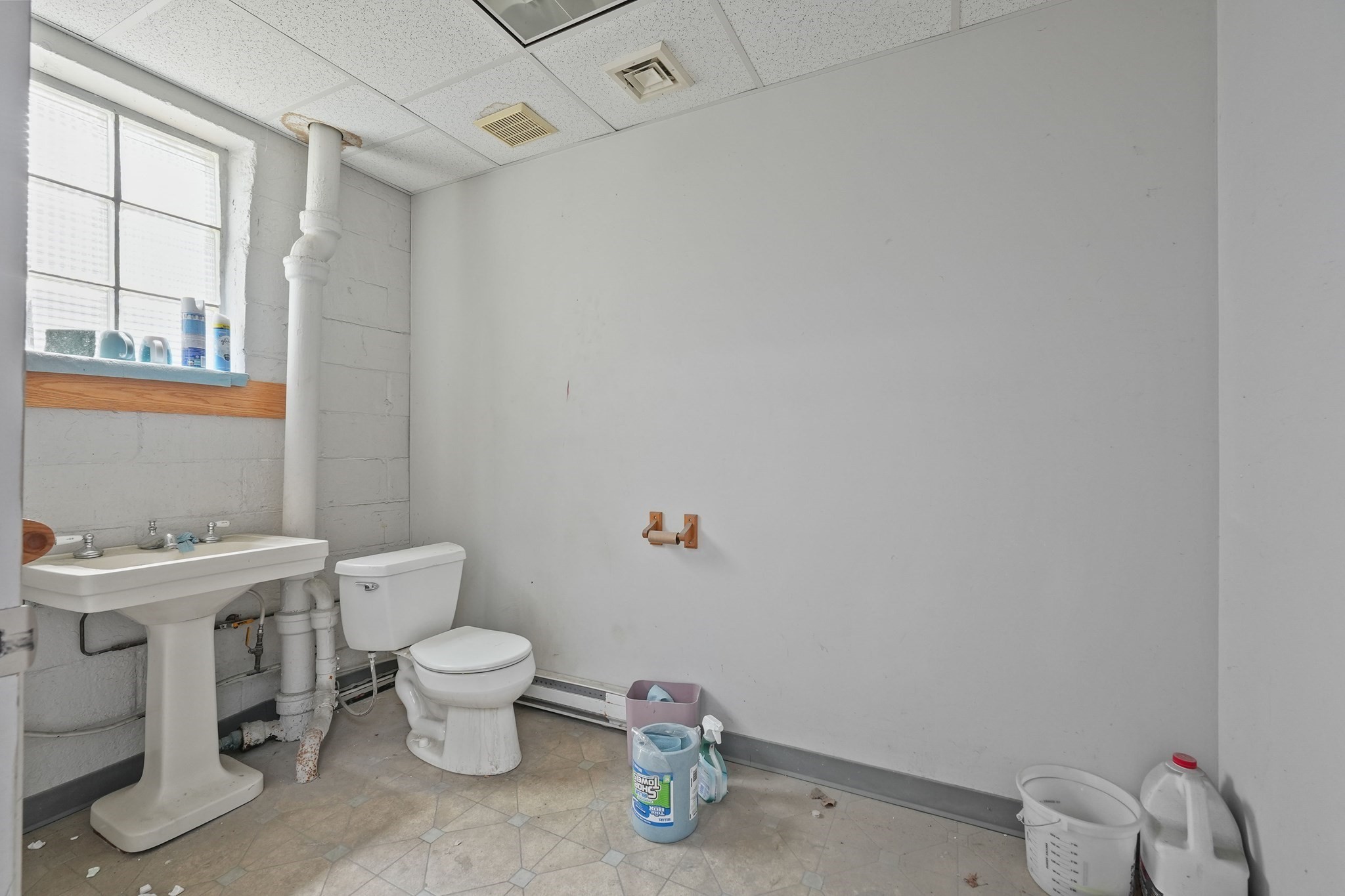 138 Morgan St, Fall River, MA 02721 - Image 12