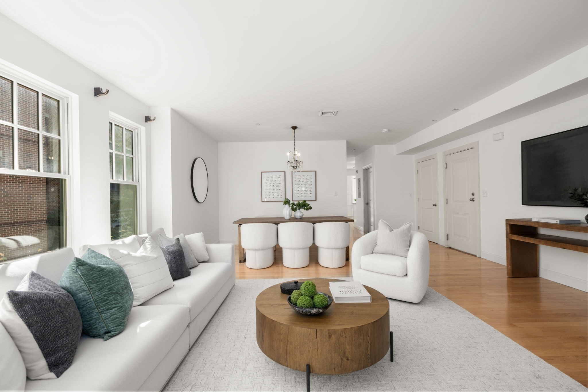 125 Crowninshield Road Unit 125, Brookline, MA 02446 - Image 2