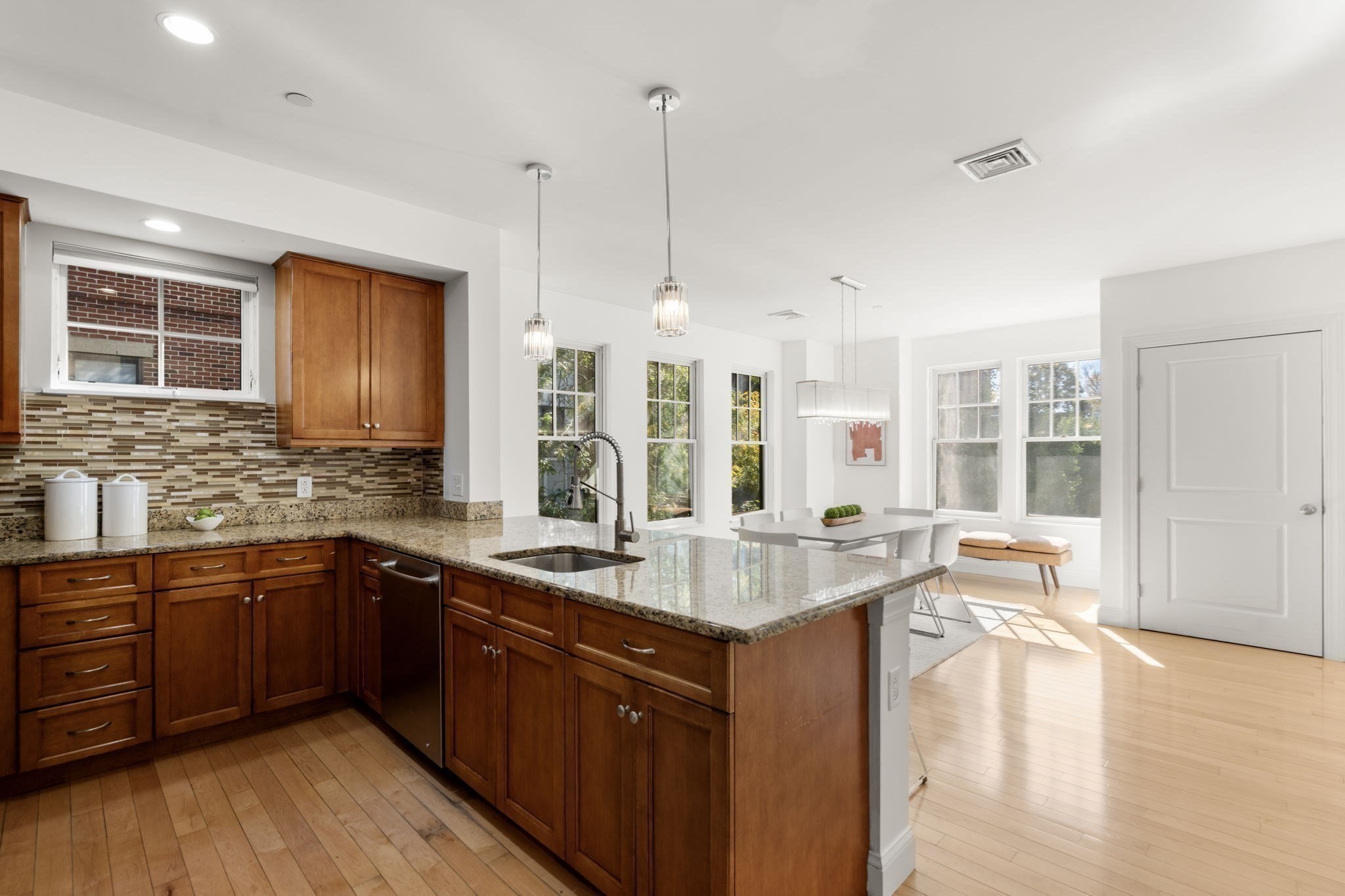 125 Crowninshield Road Unit 125, Brookline, MA 02446 - Image 14