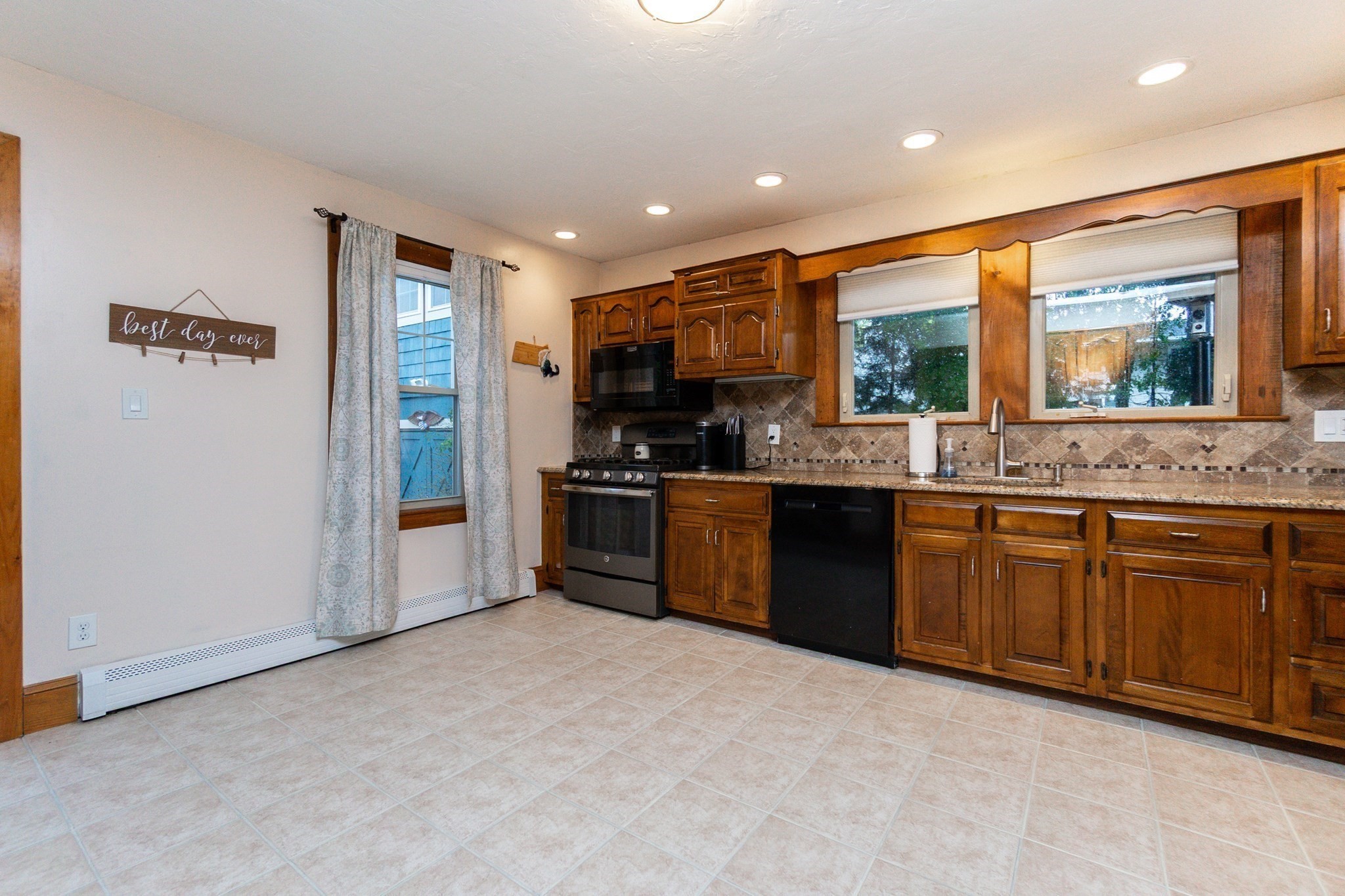 21 Spear Ave, Walpole, MA 02081 - Image 13