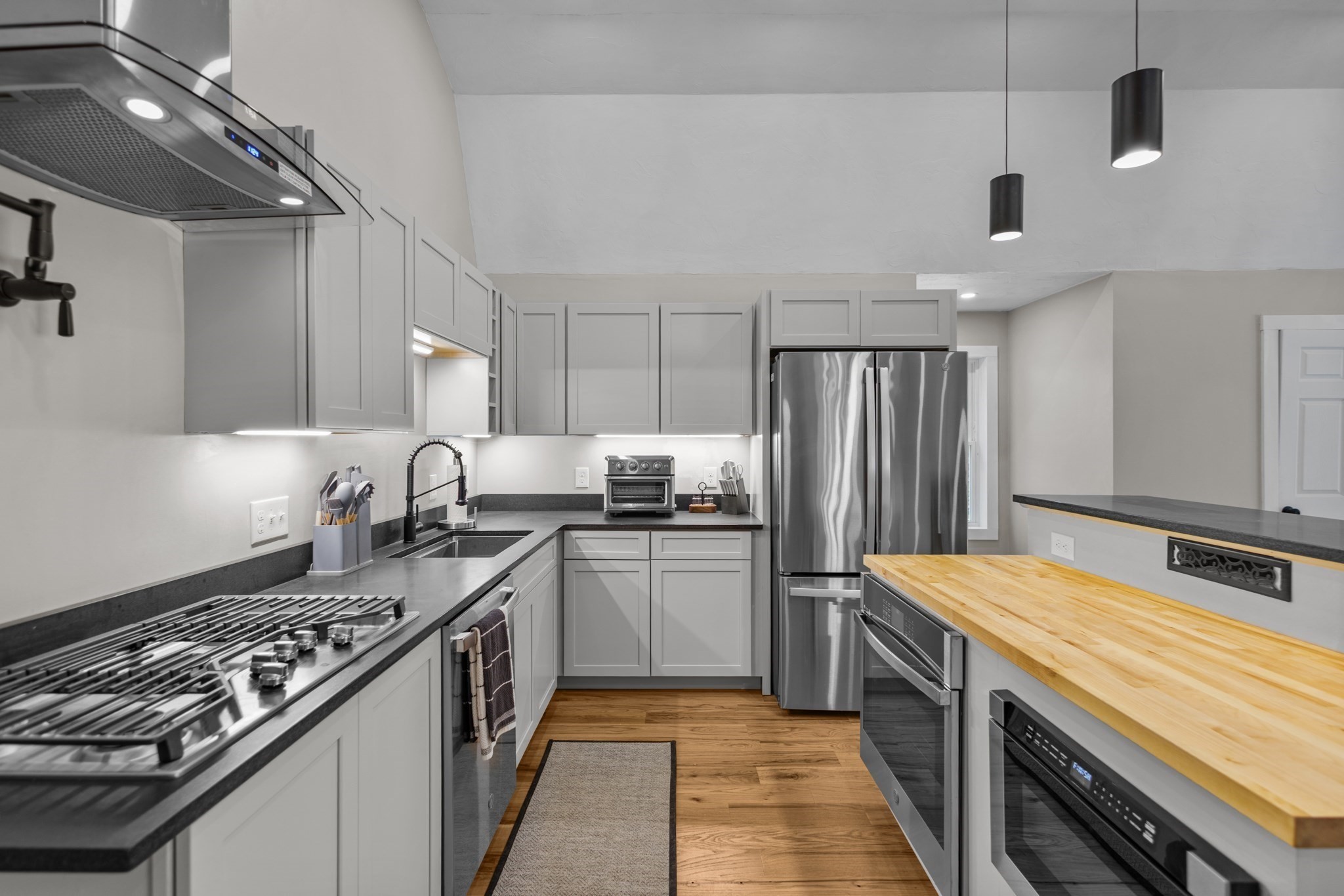 98 Minebrook Rd, Webster, MA 01570 - Image 11