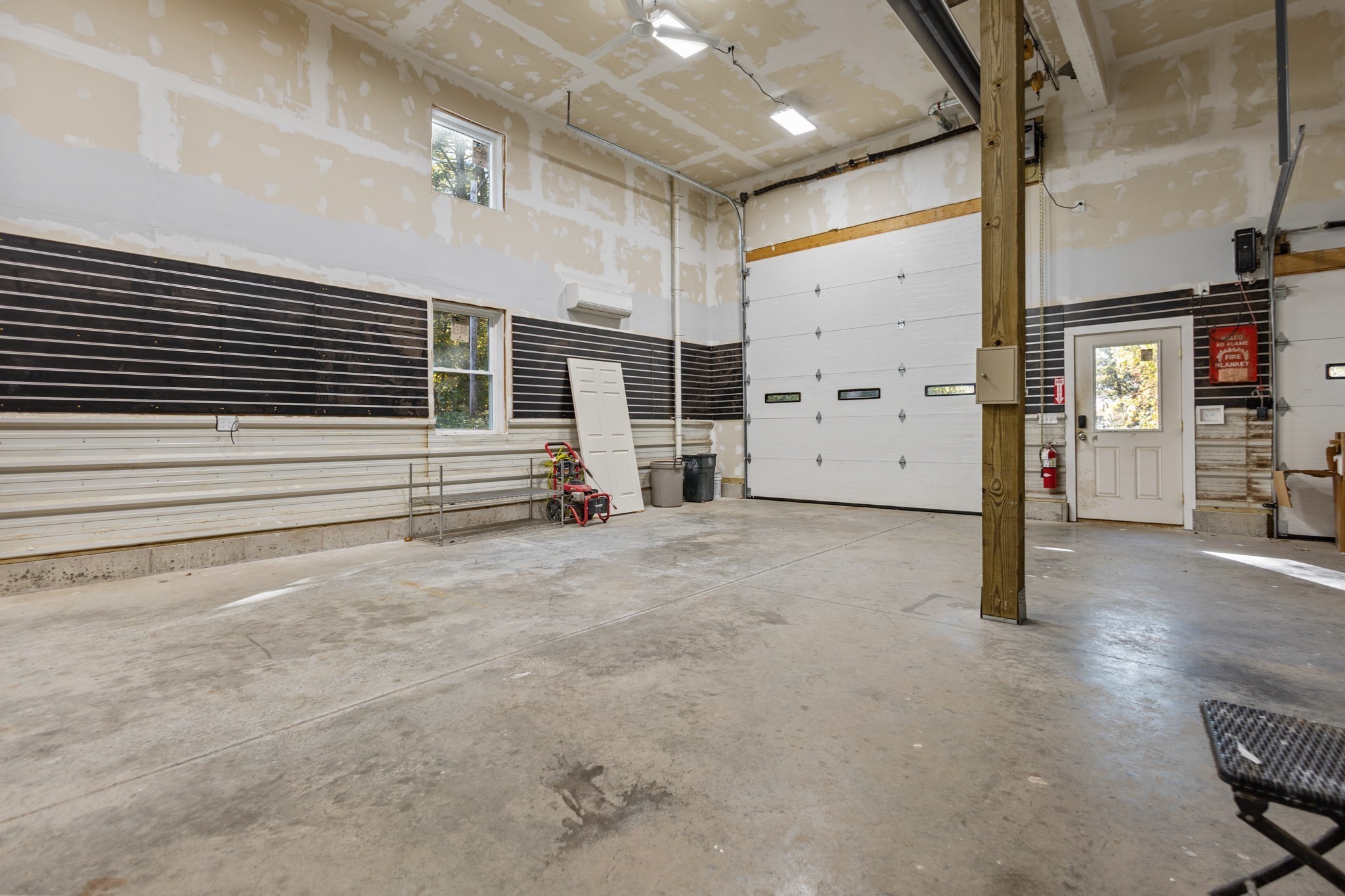 98 Minebrook Rd, Webster, MA 01570 - Image 37