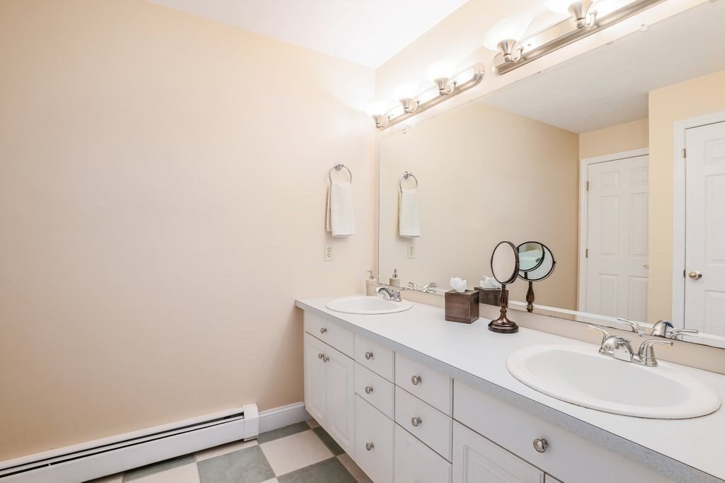 29 Lawrence Dr, Franklin, MA 02038 - Image 33