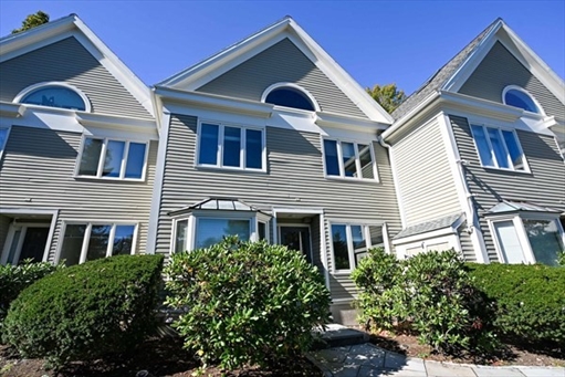 697 Hammond St, Apt 697