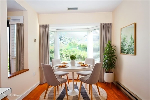 697 Hammond St, Apt 697