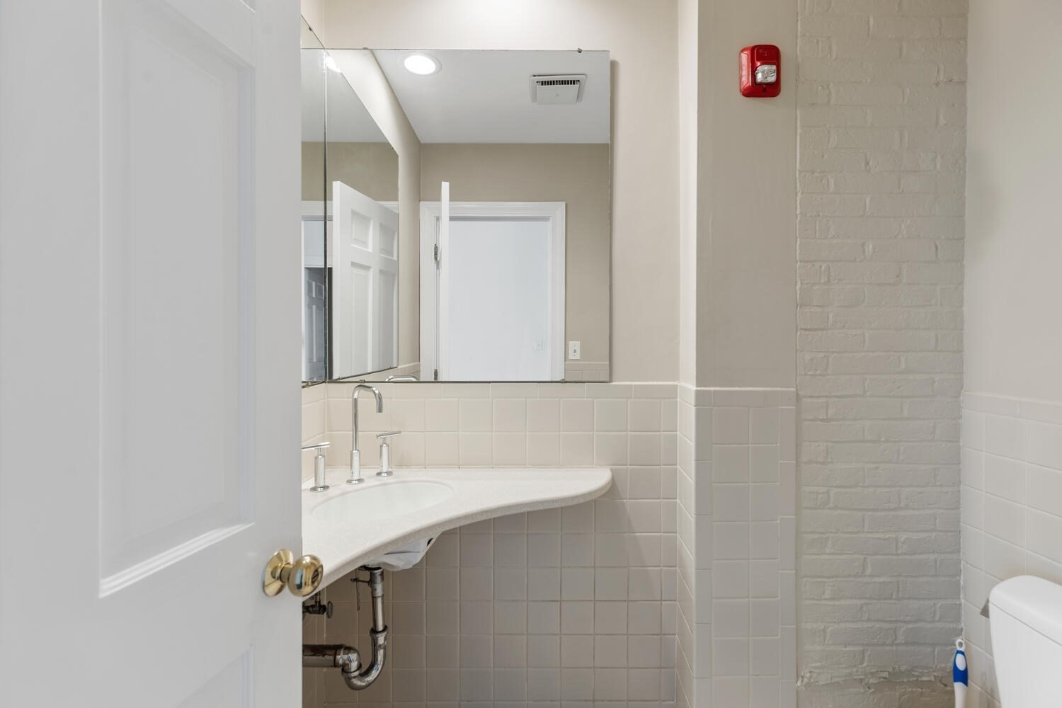 1844 Massachusetts Ave, Lexington, MA 02420 - Image 30