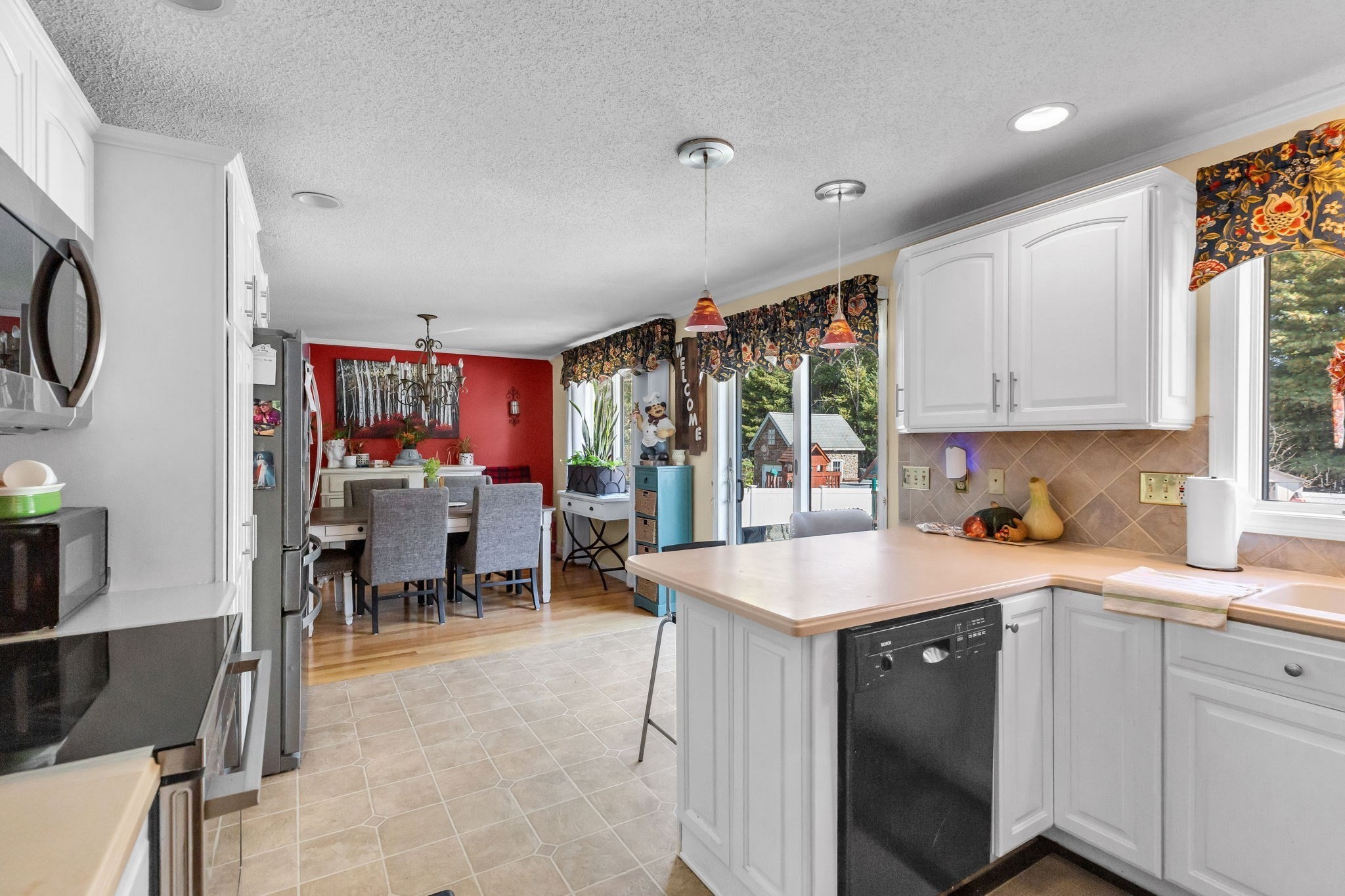 173 Colonial Dr, Ludlow, MA 01056 - Image 10