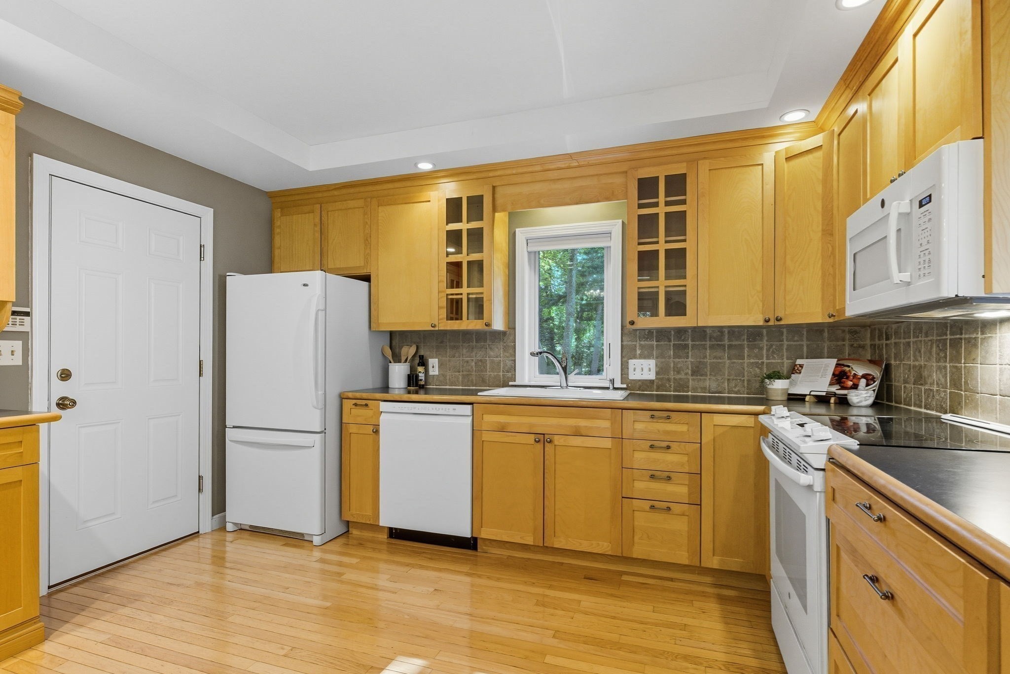 8 Fox Hollow Unit 8, Wayland, MA 01778 - Image 13