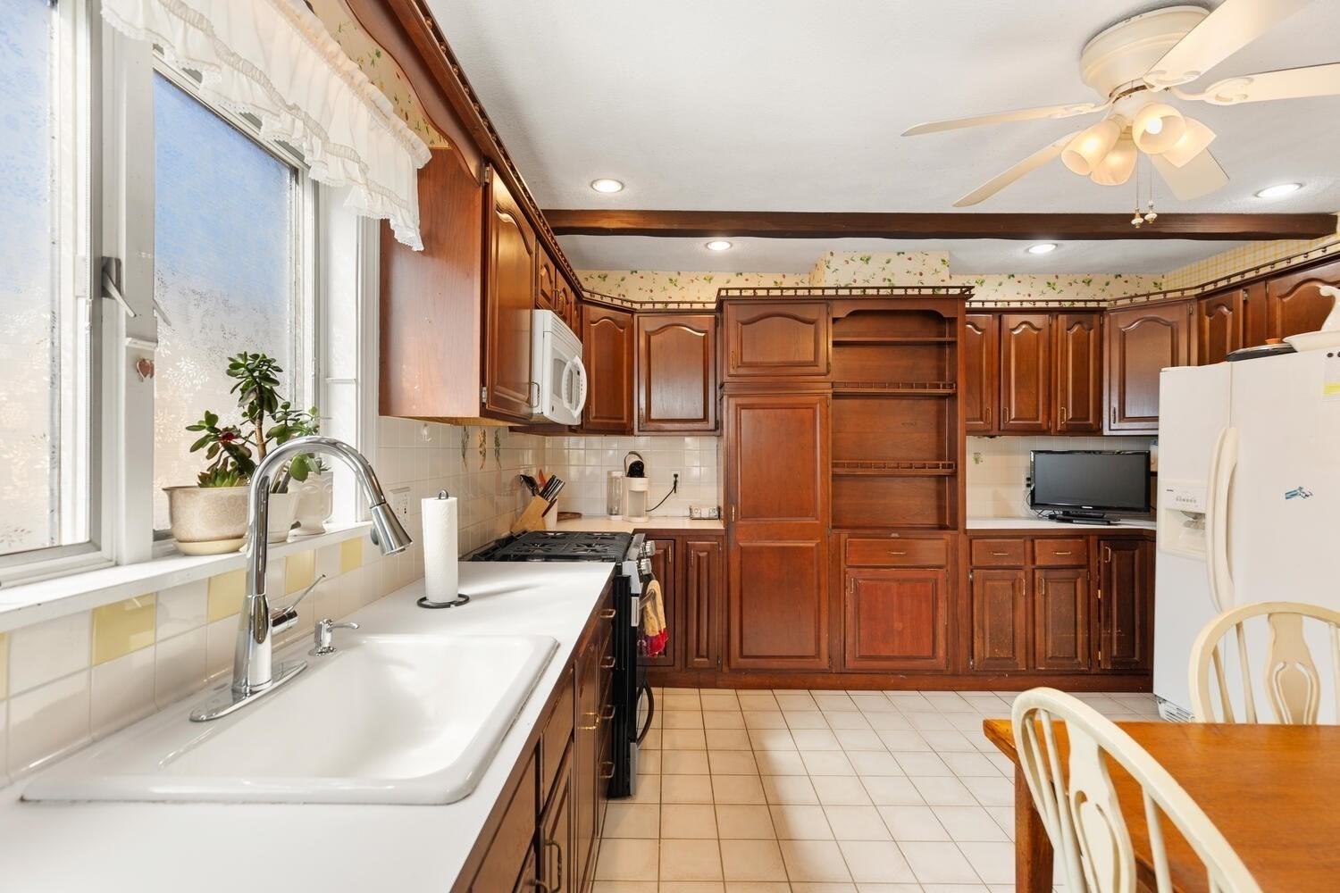 83 Court St, Medford, MA 02155 - Image 18