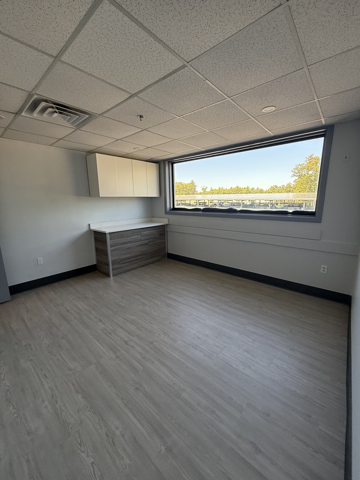 649 Oak Street, East Bridgewater, MA 02333 - Image 1