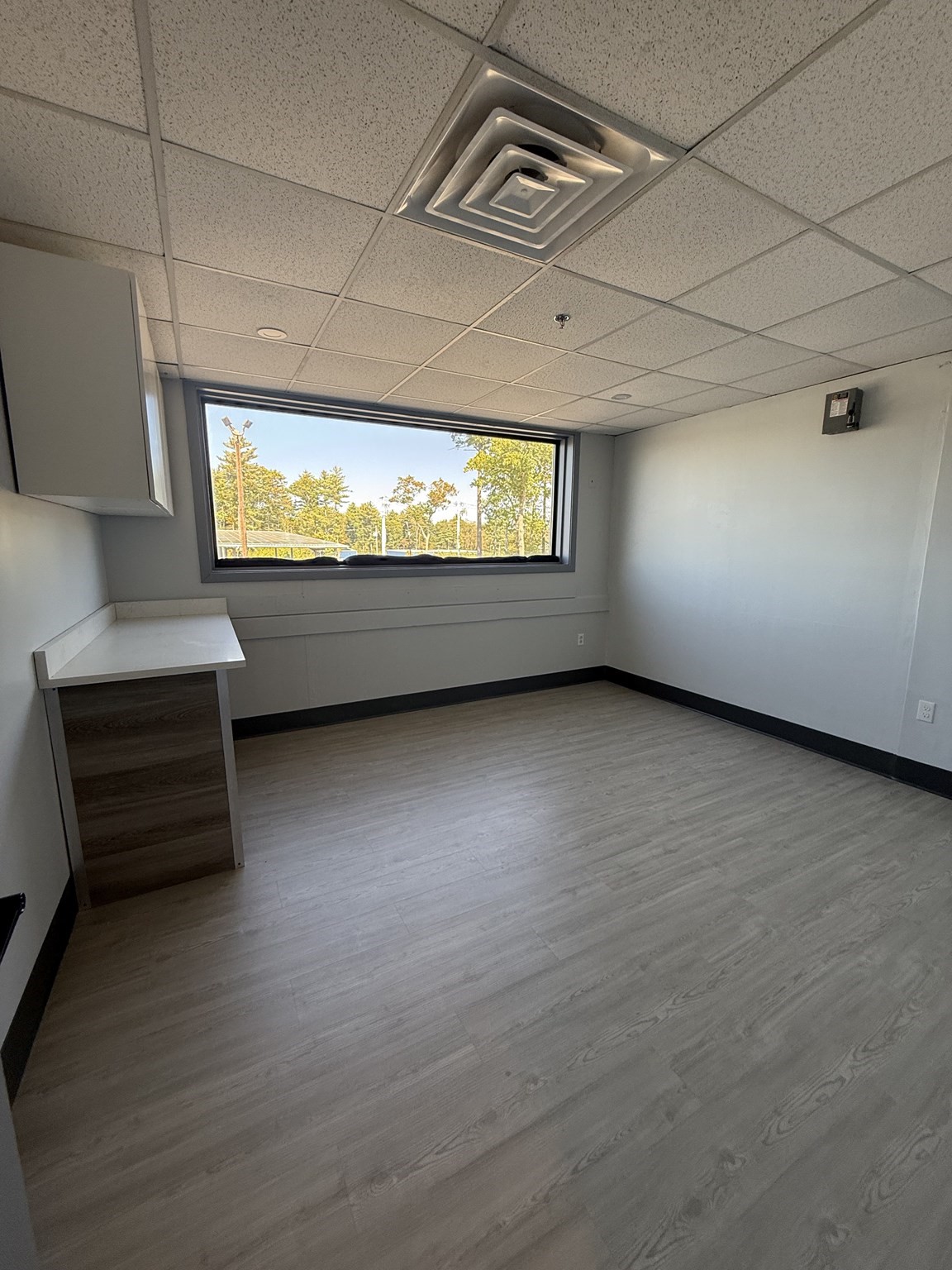 649 Oak Street, East Bridgewater, MA 02333 - Image 2