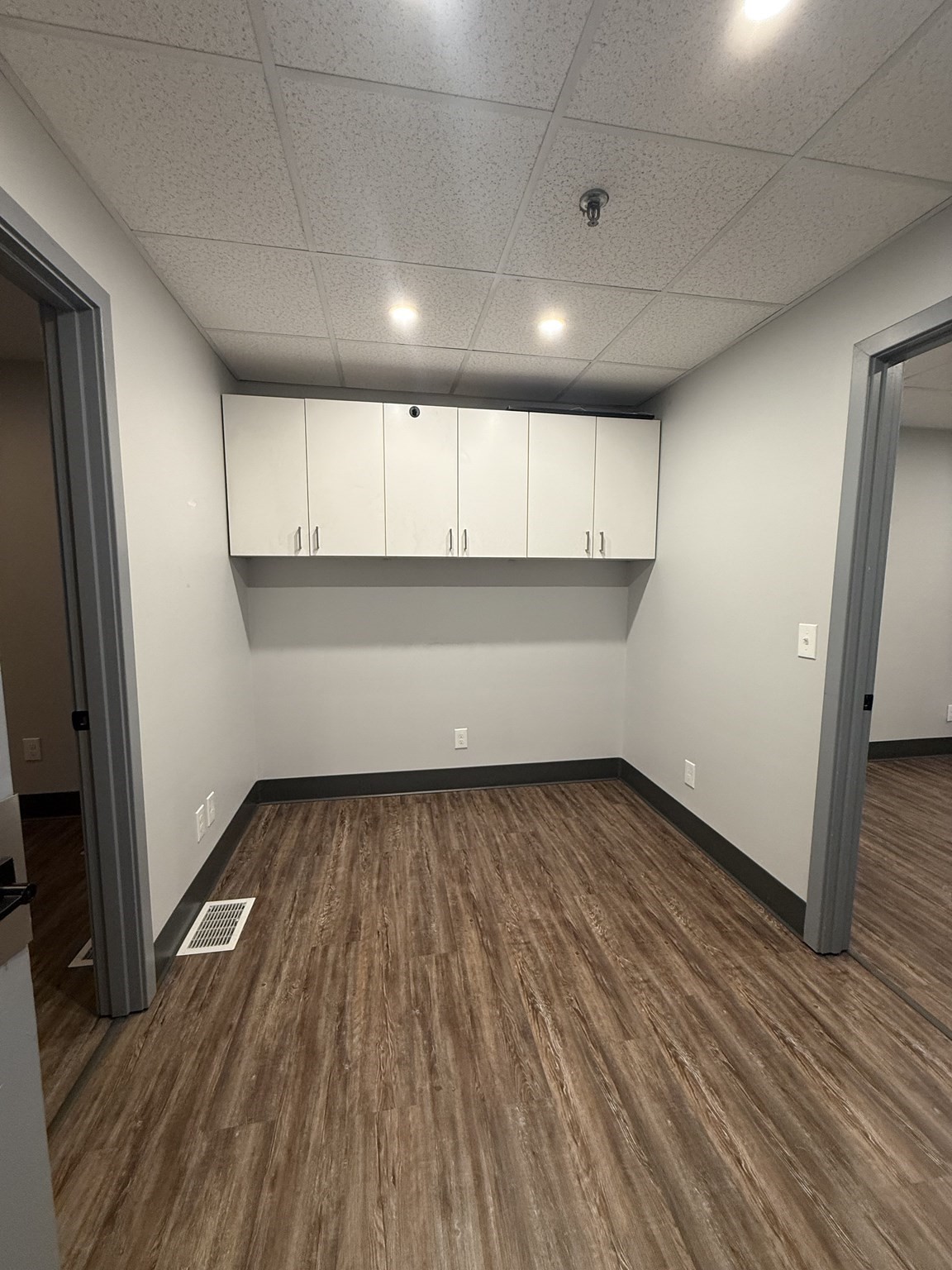 649 Oak Street, East Bridgewater, MA 02333 - Image 1