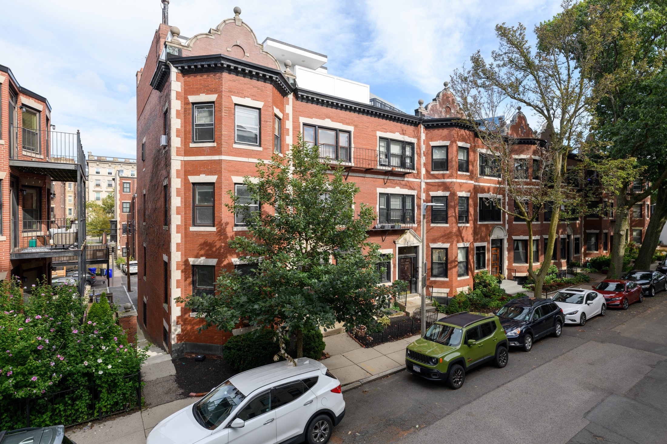 132 St. Mary's St., Boston - Fenway, MA 02215