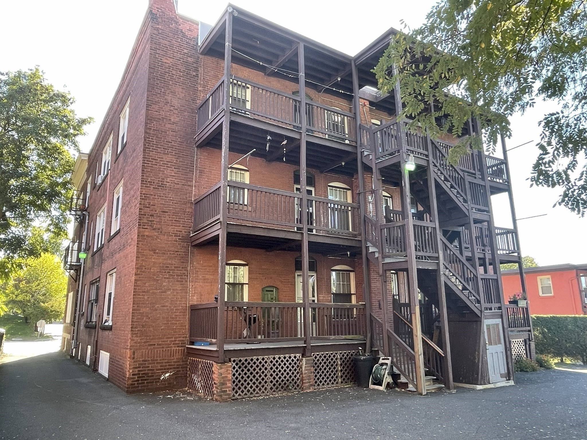 329 Beech Street, Holyoke, MA 01040 - Image 5