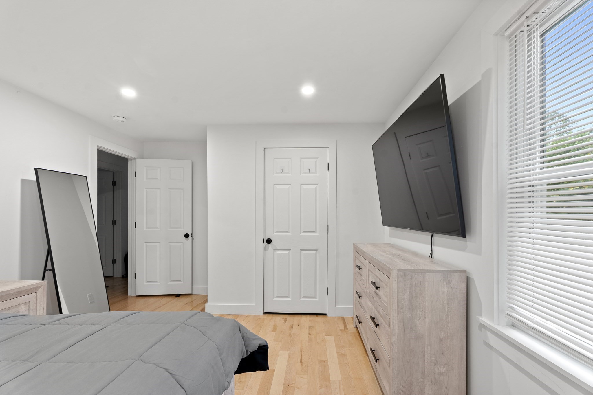 9 Theroux Dr, Falmouth, MA 02536 - Image 11