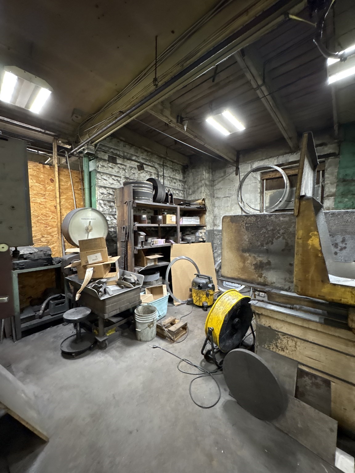 6 Burton, Worcester, MA 01607 - Image 15