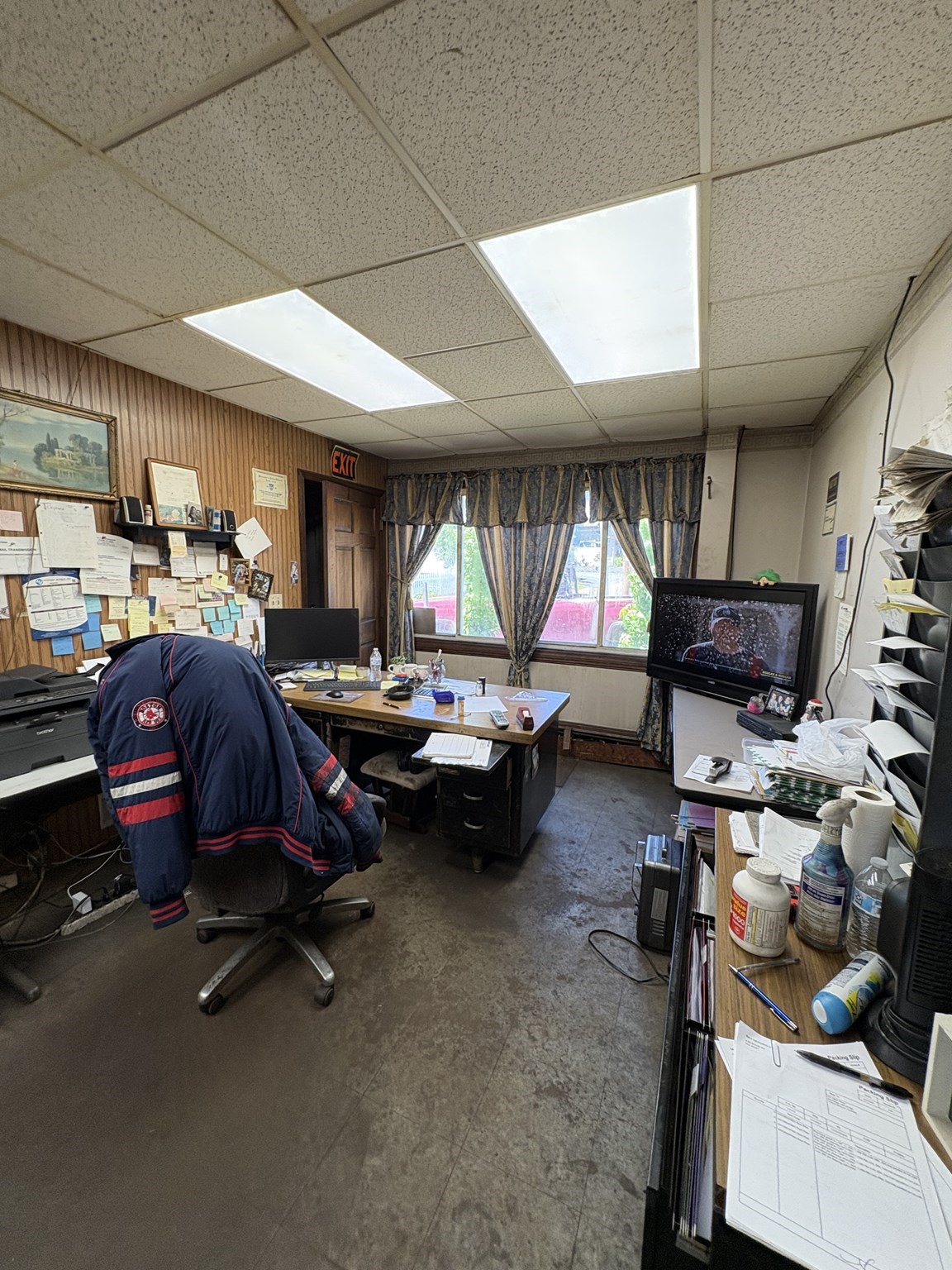 6 Burton, Worcester, MA 01607 - Image 29