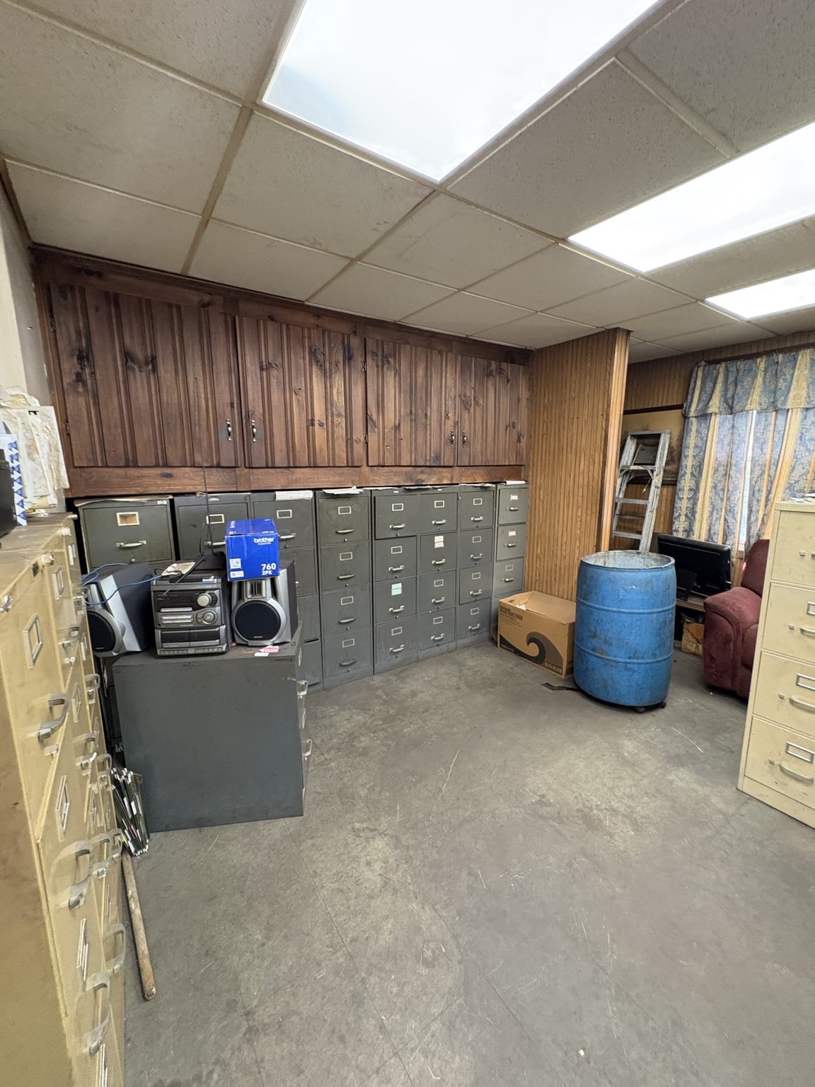 6 Burton, Worcester, MA 01607 - Image 32