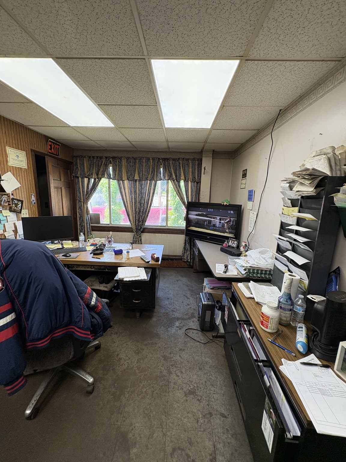 6 Burton, Worcester, MA 01607 - Image 33