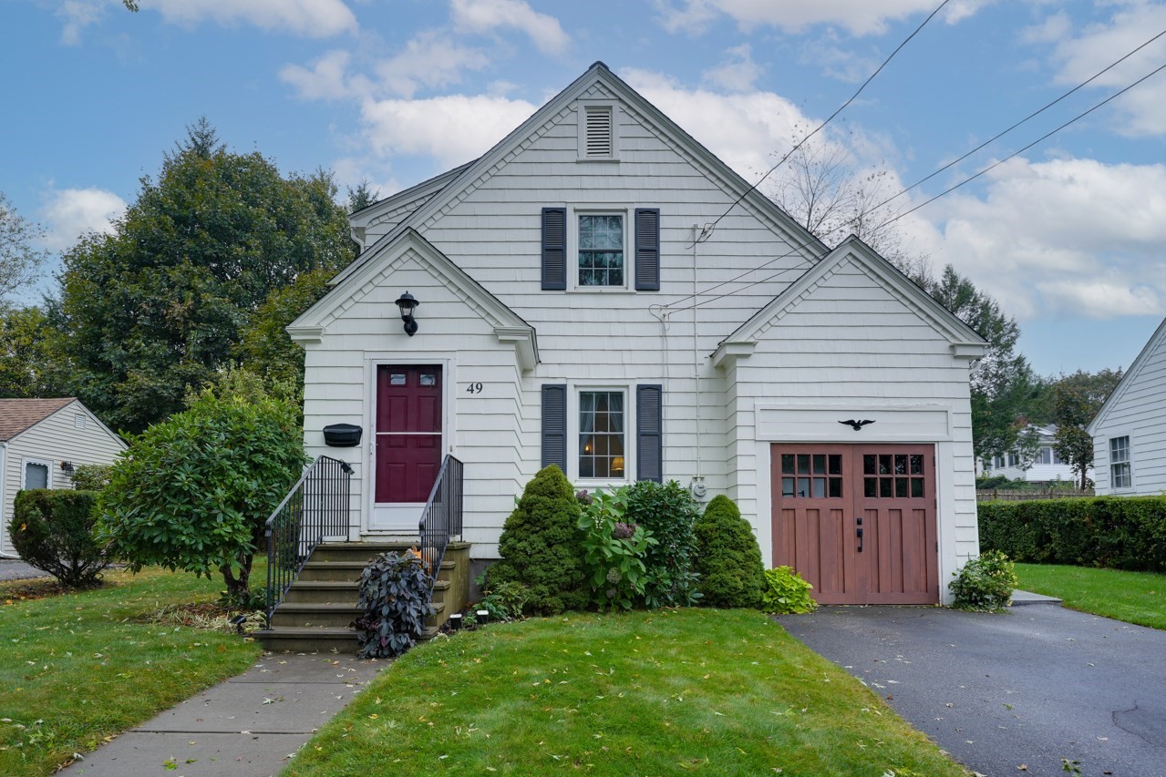 49 Prudential Rd, Worcester, MA 01606