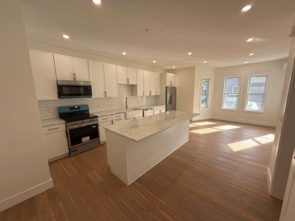 20 Broad St Unit A, Medway, MA 02053