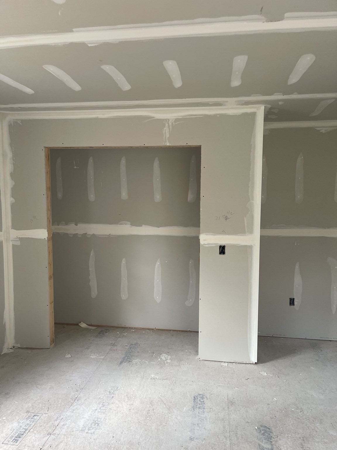 517 South Washington St, Belchertown, MA 01007 - Image 9