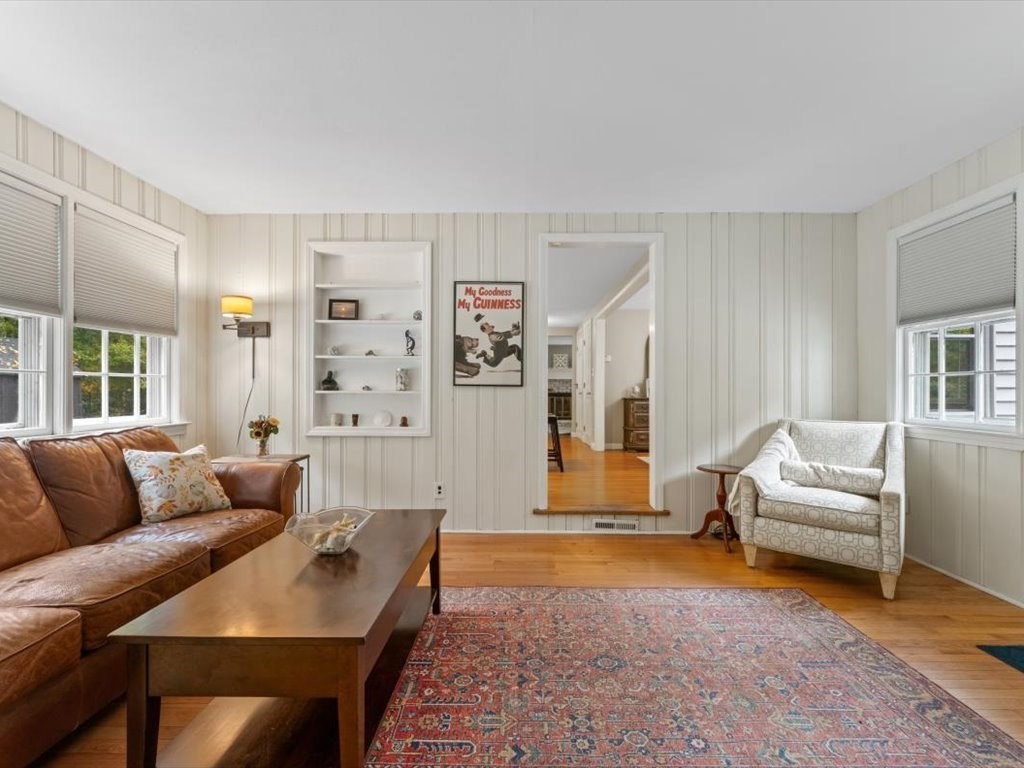 33 Daniels St, Franklin, MA 02038 - Image 4