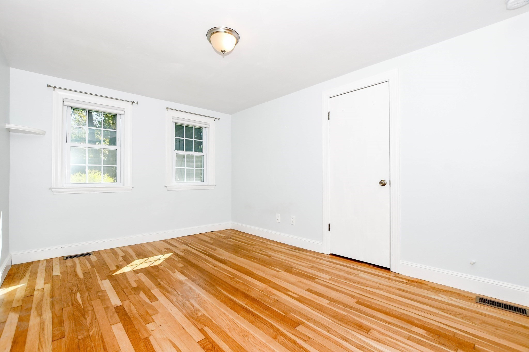 1251 Broadway, Hanover, MA 02339 - Image 15